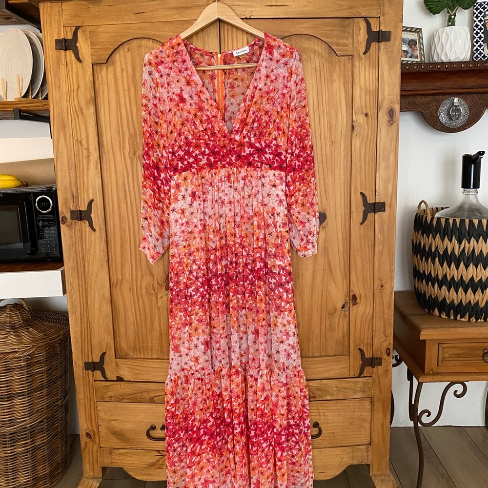 Calvin Klein Long Sleeve Floral Maxi Dress – Size 6